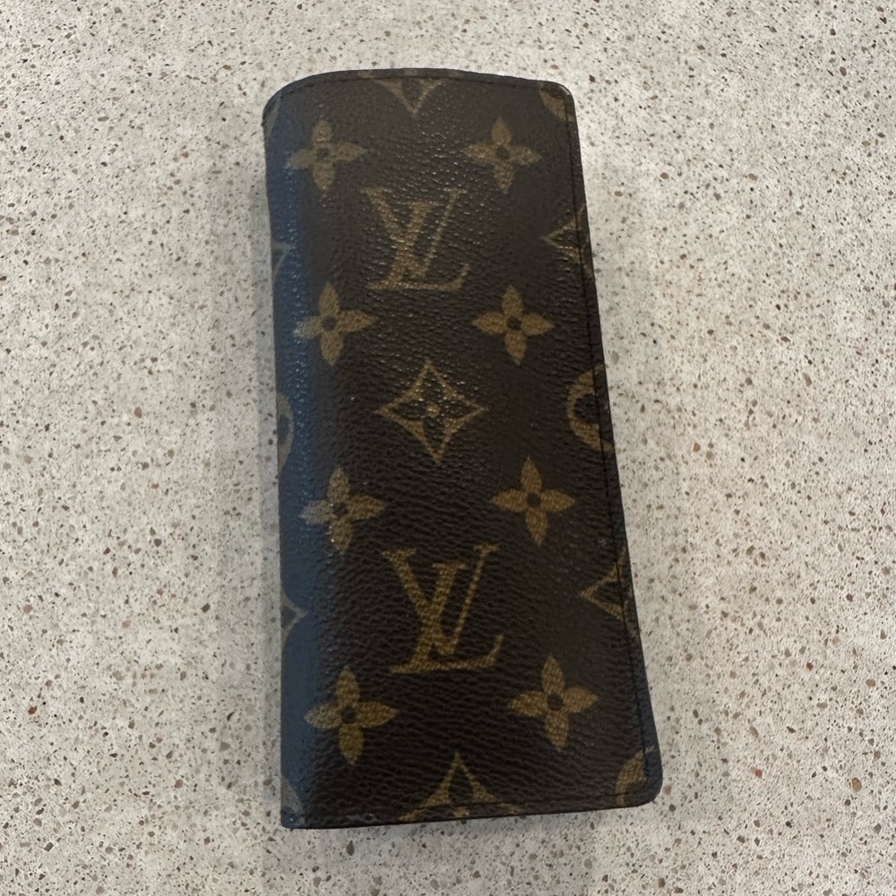 Louis Vuitton monogram soft sunglasses case